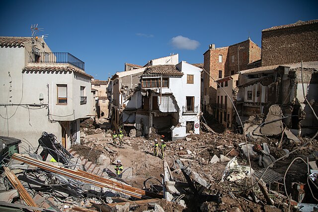 DANA à Valence : L’hypocrisie climatique occidentale dévoilée et l’échec politique face au désastre.