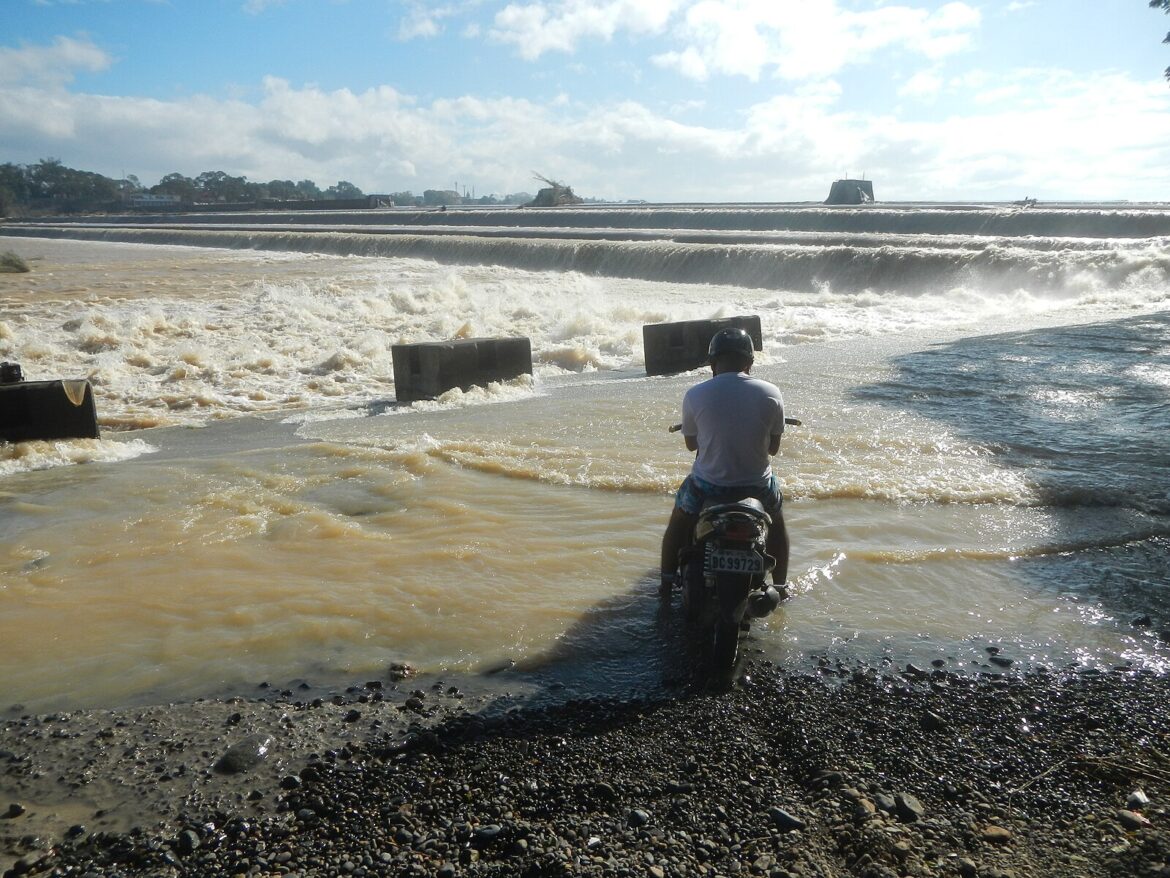 A Shallow Solution: Water Privatisation in the Global South