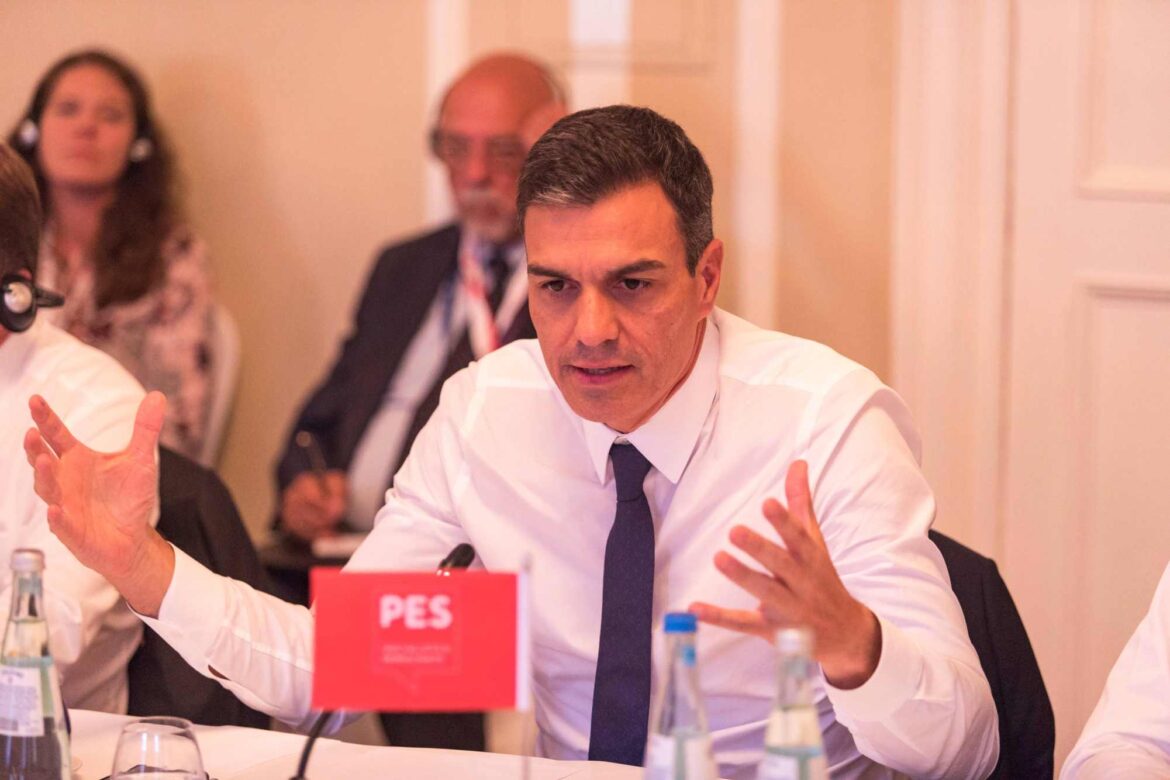 Pedro Sanchez: Rising Popularity Abroad, but Politically Precarious in Spain